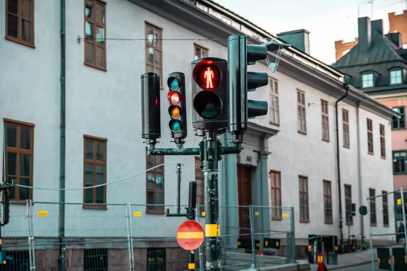 Neben der Stau-Maut gibt es in Schweden auch in vielen Städten Umweltzonen, in die Fahrzeuge mit bestimmten Abgasklassen nicht einfahren dürfen.